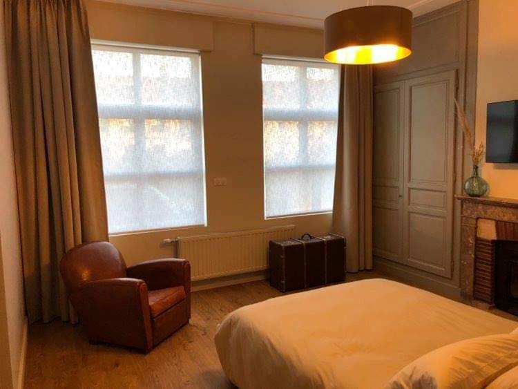 Les Chambres Berguoises Chambre Rez-De-Chaussee Au Coeur De بيرج المظهر الخارجي الصورة